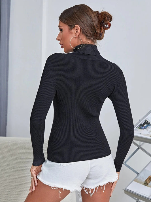 SHEIN كنزة سوداء محبوكة بياقة عالية و لون أسود