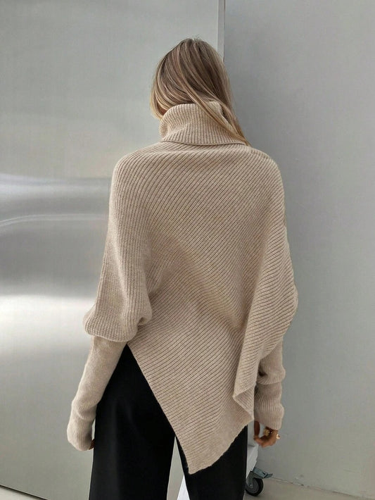 SHEIN كنزة صوفية طويلة بياقة عالية بلون بيج