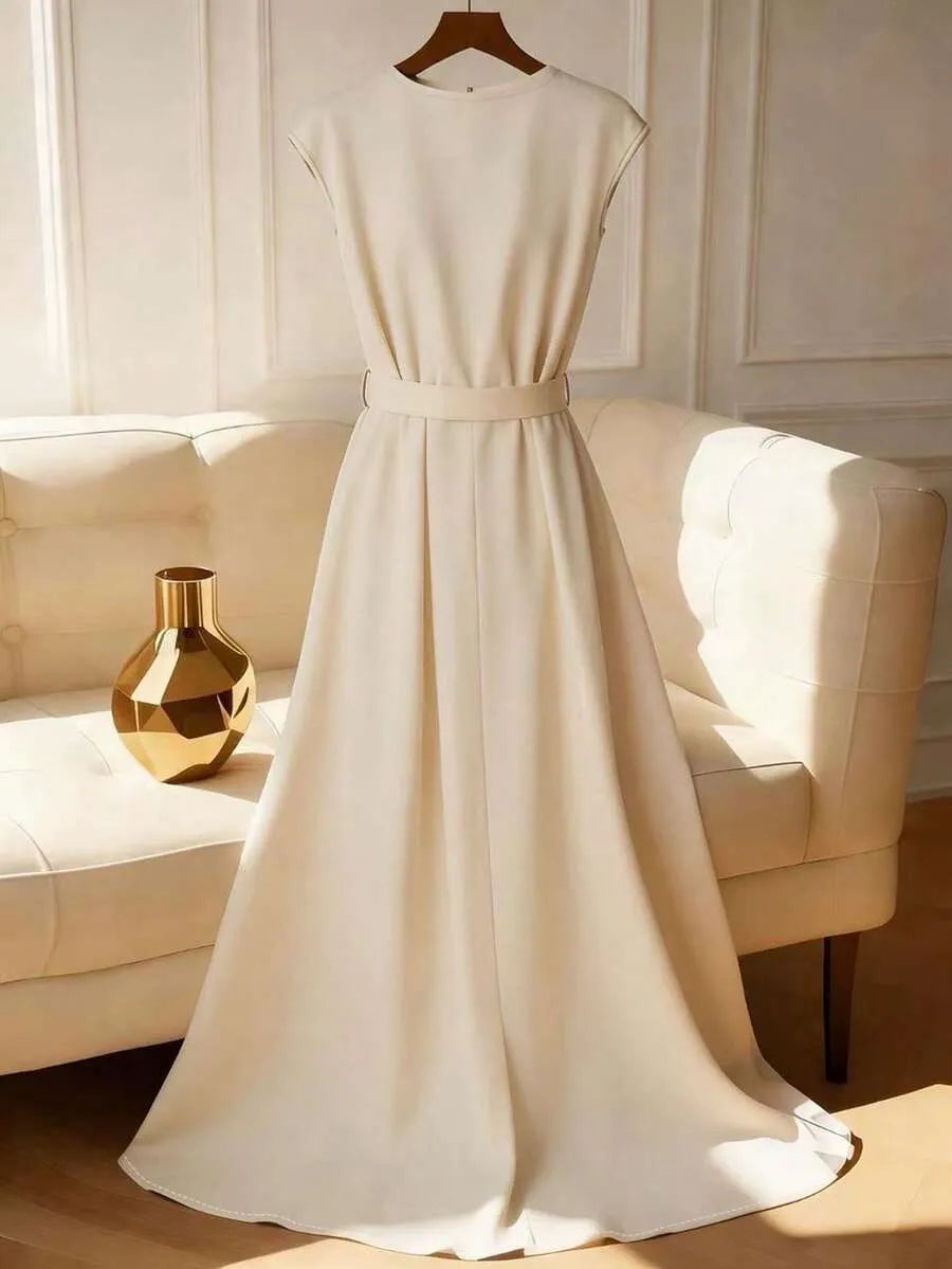 SHEIN INAWLY فستان سادة بأكمام قصيرة وحزام ربط ذاتي