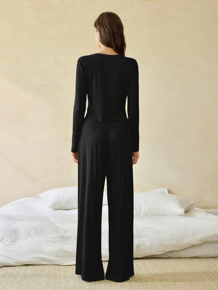 SHEIN طقم بيجامة نوم أنيقة بلون أسود