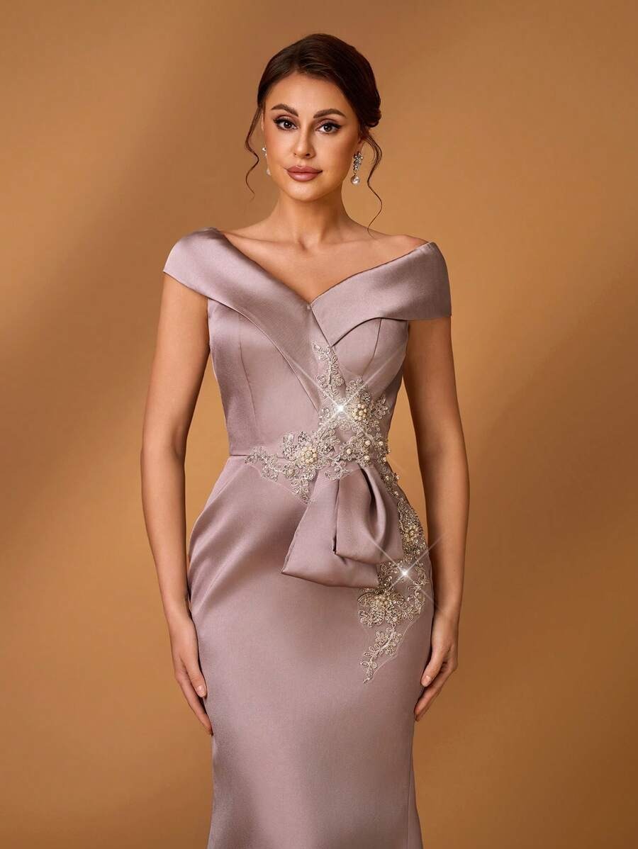 SHEIN Serin فستان من الساتان بتطريز لؤلؤ وألماس