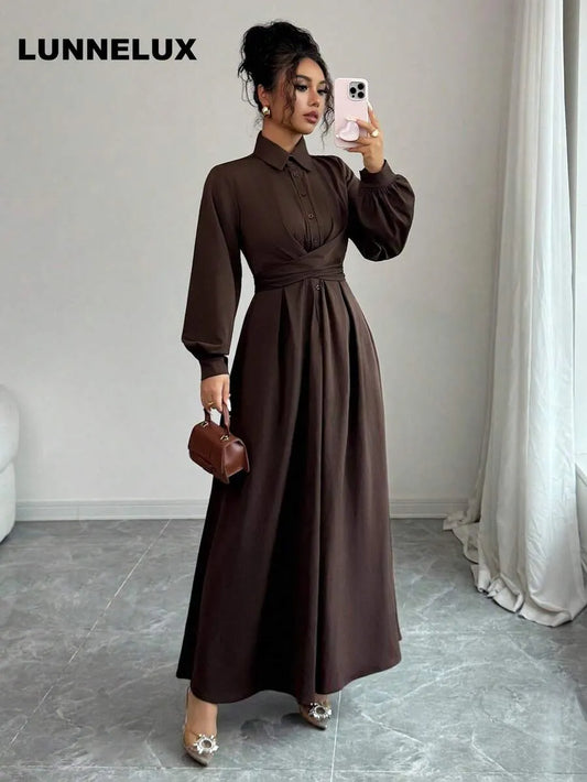 SHEIN LUNNELUX  A-Line فستان طويل بتصميم مطوي وأزرار بلون بني