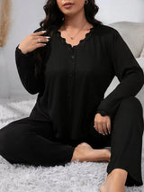 SHEIN طقم بيجامة سوداء مع تريم دانتيل أمامي