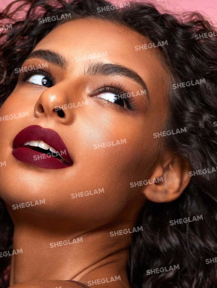 SHEGLAM NIGHT OUT  أحمر شفاه مات