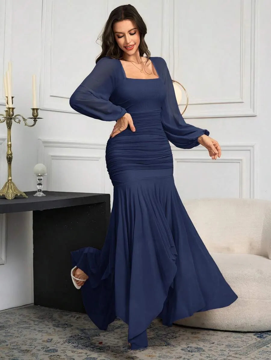 SHEIN Modelyn فستان طويل بأكمام طويلة وياقة مربعة منسدلة بلون أزرق بحري