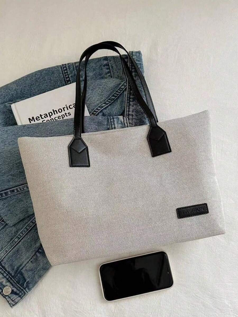 SHEIN حقيبة كتف واسعة وخفيفة بلون رمادي