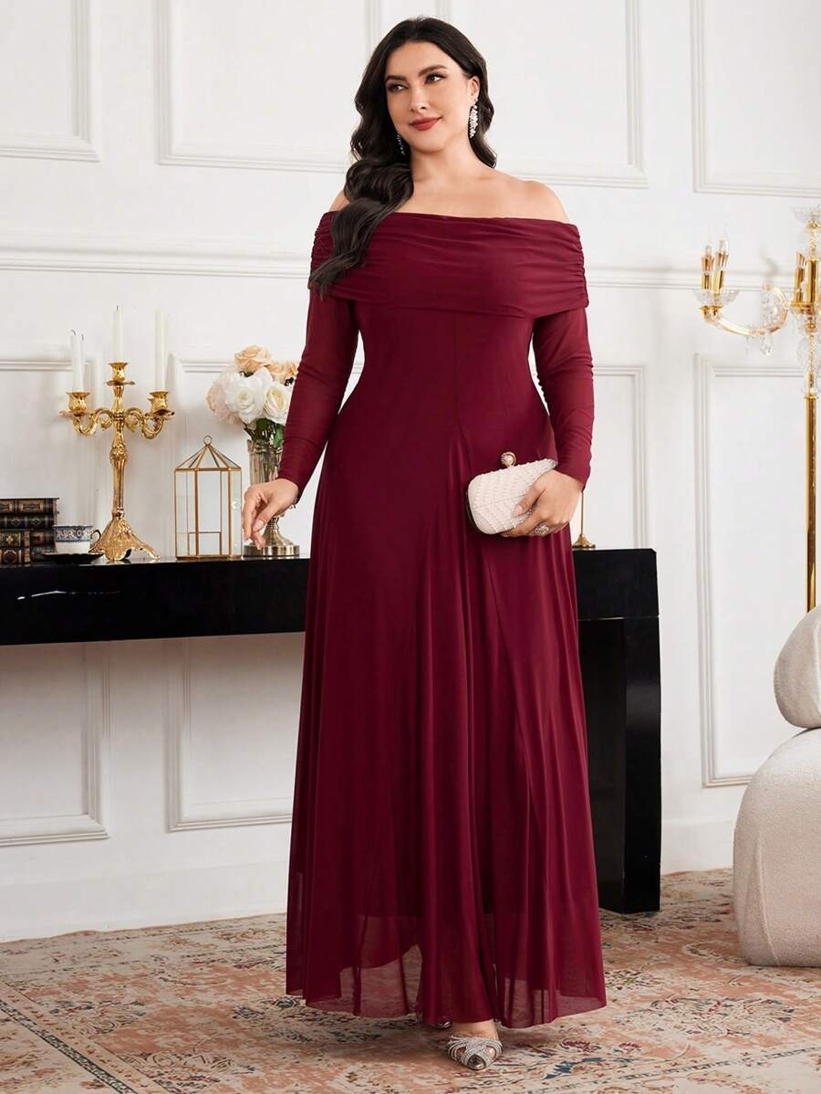 SHEIN Modelyn فستان طويل عنابي بأكتاف مكشوفة