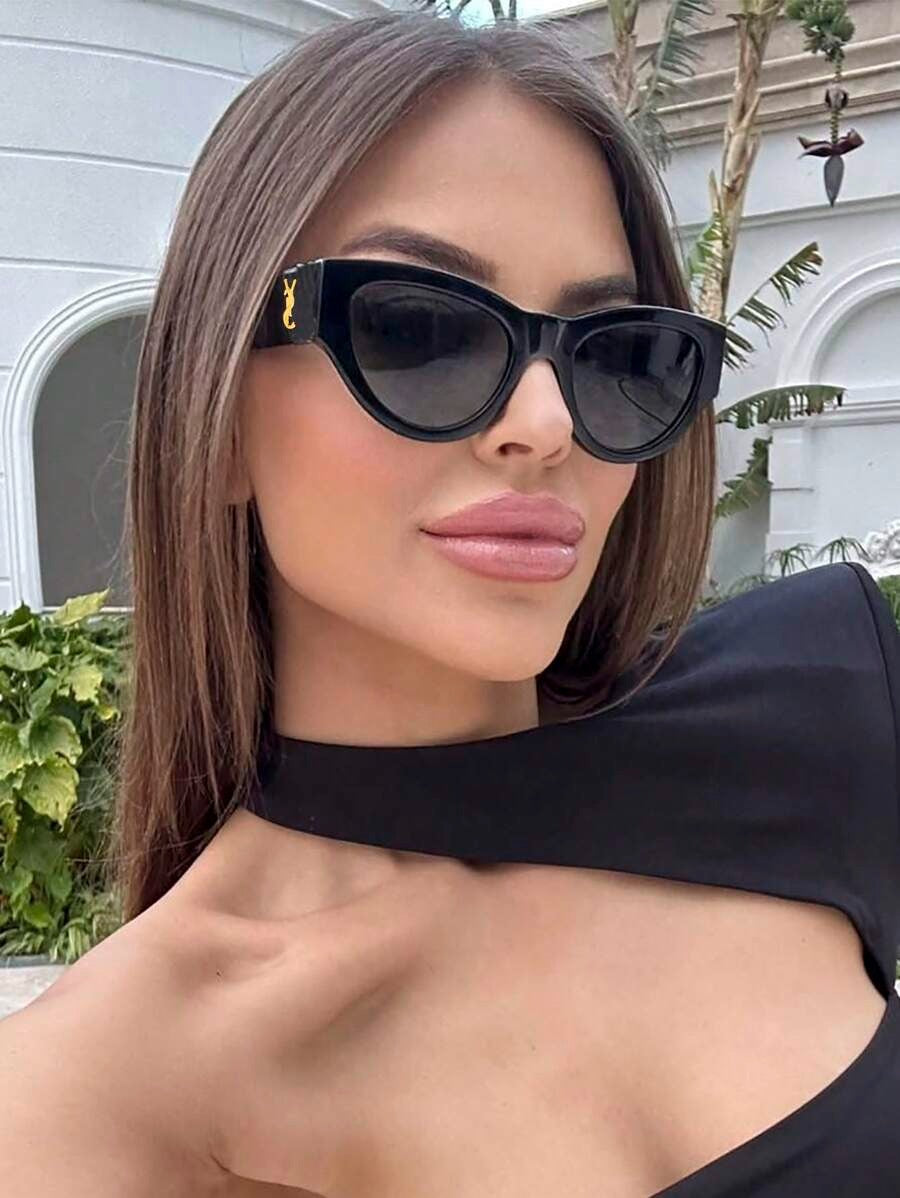 SHEIN نظاراة شمسية بشكل عين القطة