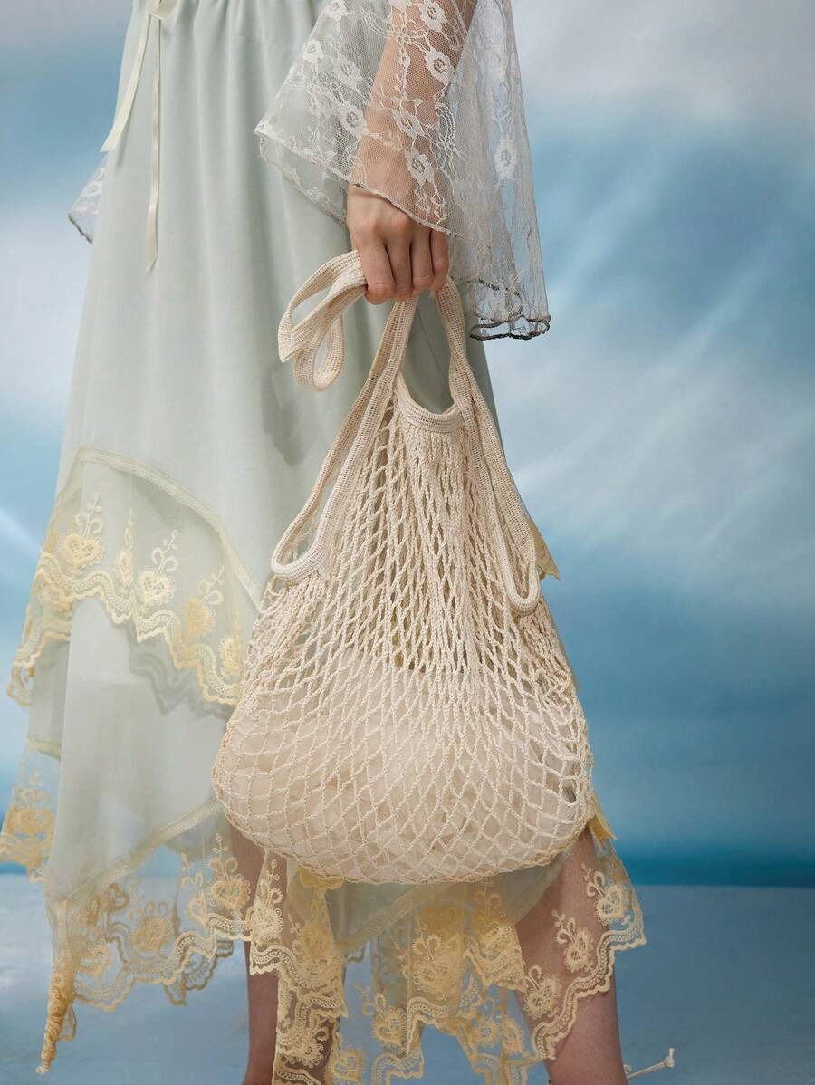 SHEIN حقيبة بيج كاجوال ستايلها ناعم وواسعة