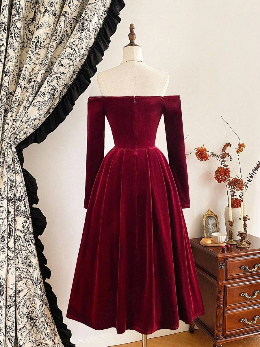SHEIN فستان مخملي عنابي أنيق بجيوب وأكمام طويلة