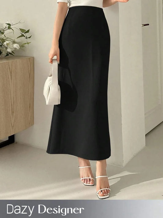 SHEIN DAZY تنورة ميد سوداء أنيقة بتصميم ذيل السمكة وشق خلفي