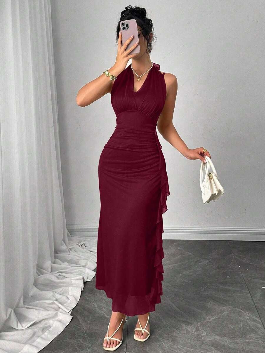 SHEIN Modelyn  فستان عنابي بدون أكمام