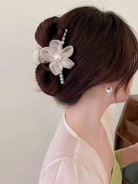 SHEIN مشبك شعر بوهيمي مزين بزهرة شبكية وخرز اصطناعي