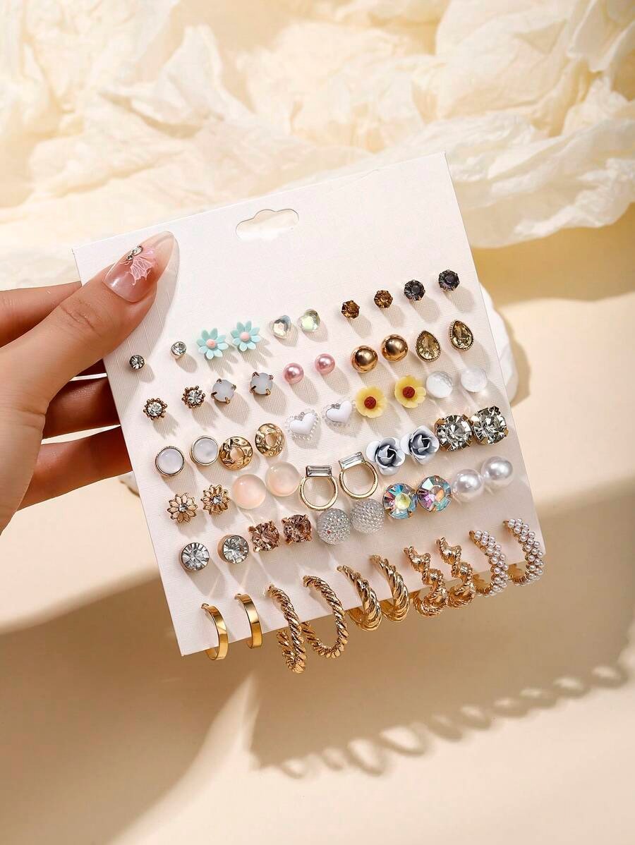 SHEIN طقم 30 زوج أقراط بأشكال متنوعة