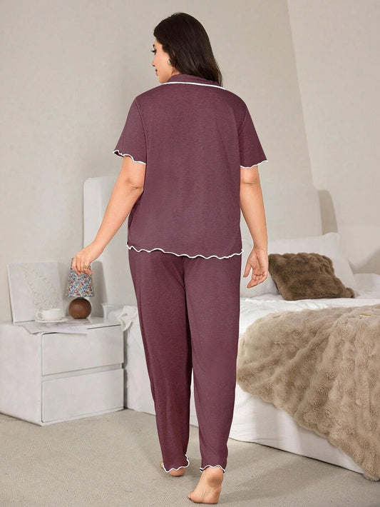 SHEIN  طقم صيفي كاجوال بمقاس كبير مع تطريز دانتيل ناعم