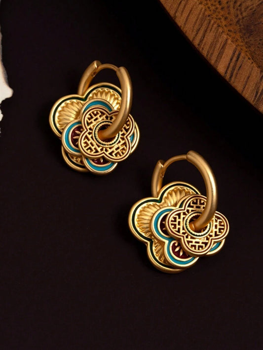 SHEIN زوج أقراط صينية مزخرفة وملونة يدويًا