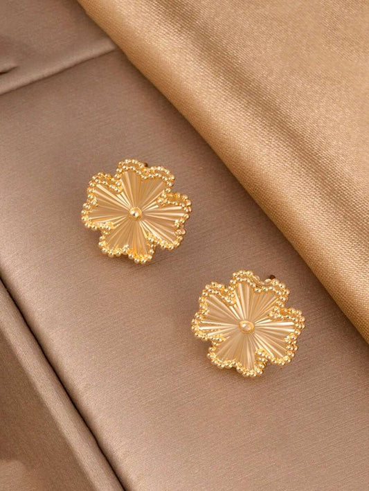 SHEIN زوج أقراط ناعم