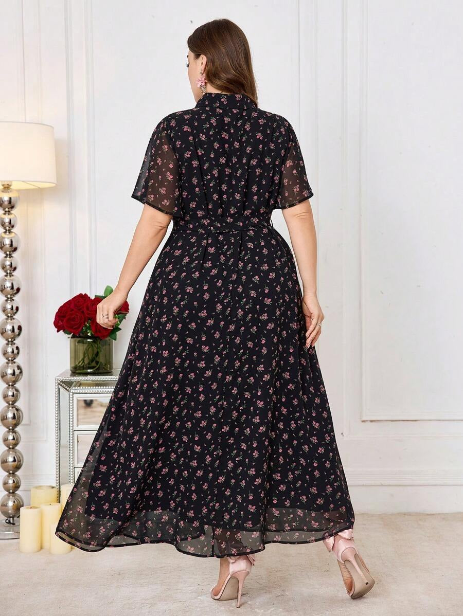 SHEIN Modelyn فستان مطبوع بنقشة زهور
