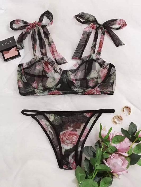 SHEIN طقم لانجري قطعتين شفاف بأربطة  بلون أسود و وردي