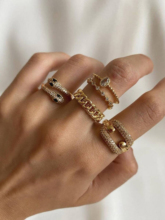 SHEIN طقم 5 خواتم ذهبية مزينة بحجر الراين اللامع