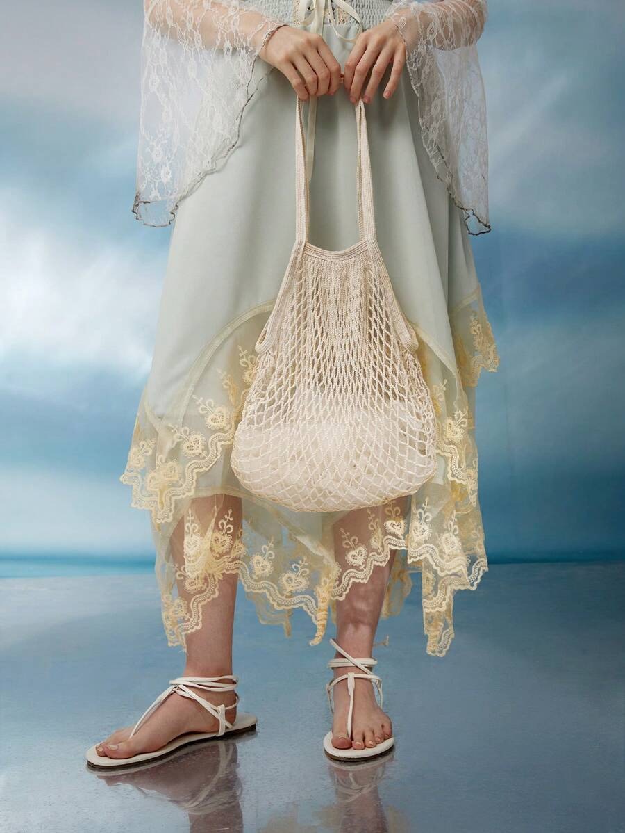 SHEIN حقيبة بيج كاجوال ستايلها ناعم وواسعة