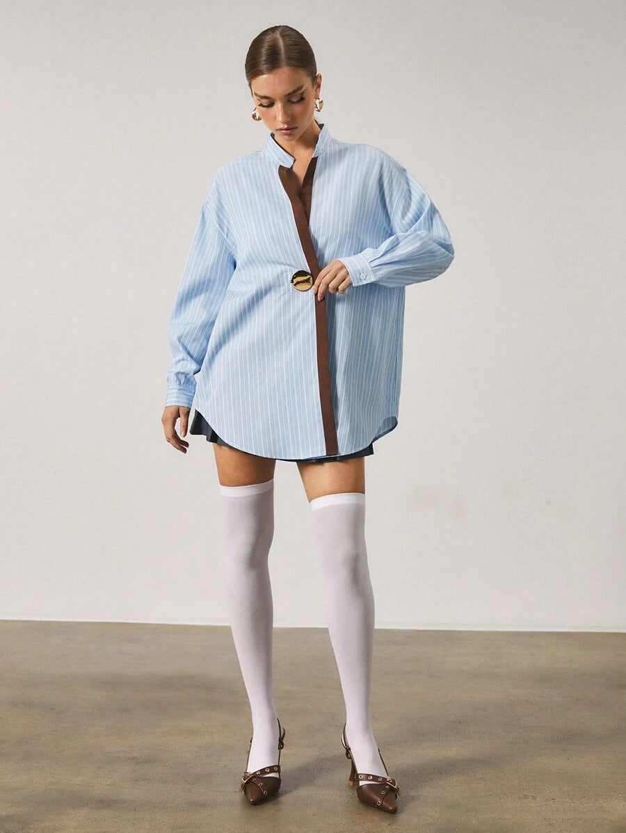 SHEIN Athîral قميص نسائي مخطط بتصميم مائل وطرف بني