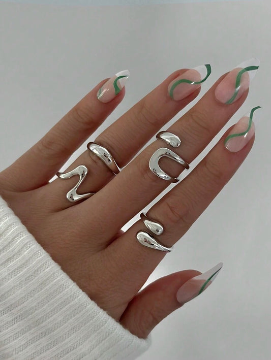 SHEIN مجموعة 4 خواتم فضية بتصميم دائري مفتوح