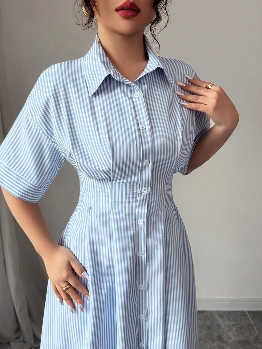 SHEIN فستان قميص أزرق بخطوط وياقة ورباط خصر