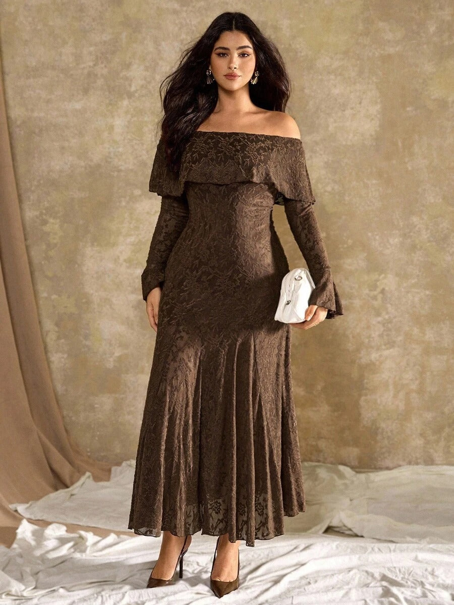 SHEIN Roveilla فستان كاجوال بني كبير الحجم بطبعة زهور وذيل سمكة