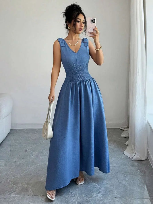 SHEIN Selianne فستان ماكسي أزرق داكن بخصر مطوي وفيونكة