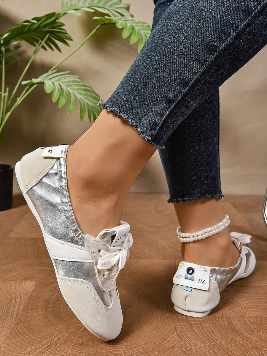 SHEIN حذاء كاجوال بلون فضي