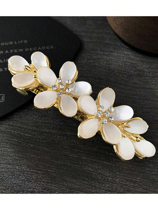 SHEIN مشبك شعر كبير بشكل عقدة فراشة مع راين كريستال