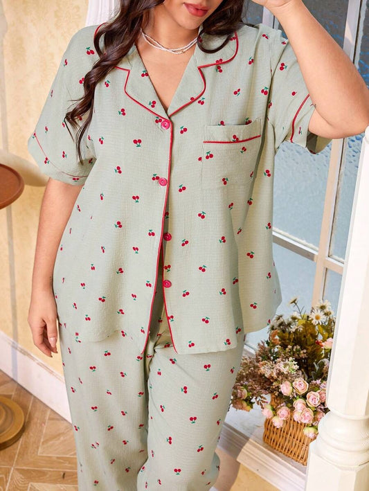 SHEIN طقم بيجامة نسائي مطبوع بالكرز بلون أخضر