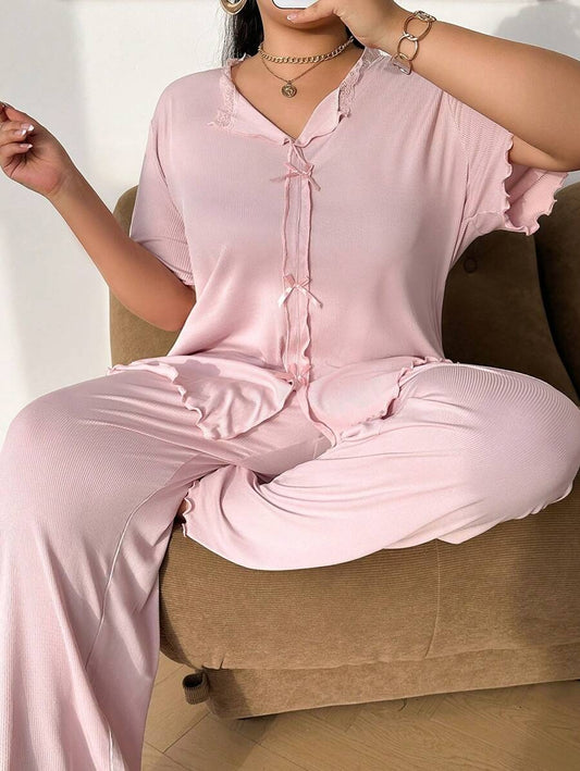 SHEIN طقم بيجامة وردي ناعم بعقدة فراشة