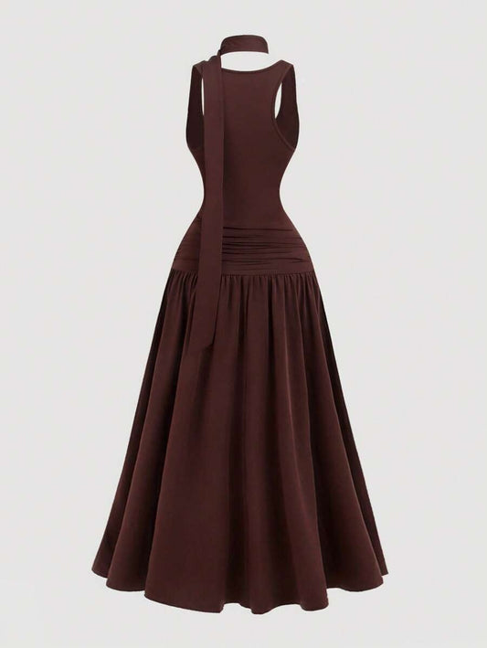 SHEIN MOD فستان بني ماكسي بدون أكمام مزخرف بزهور