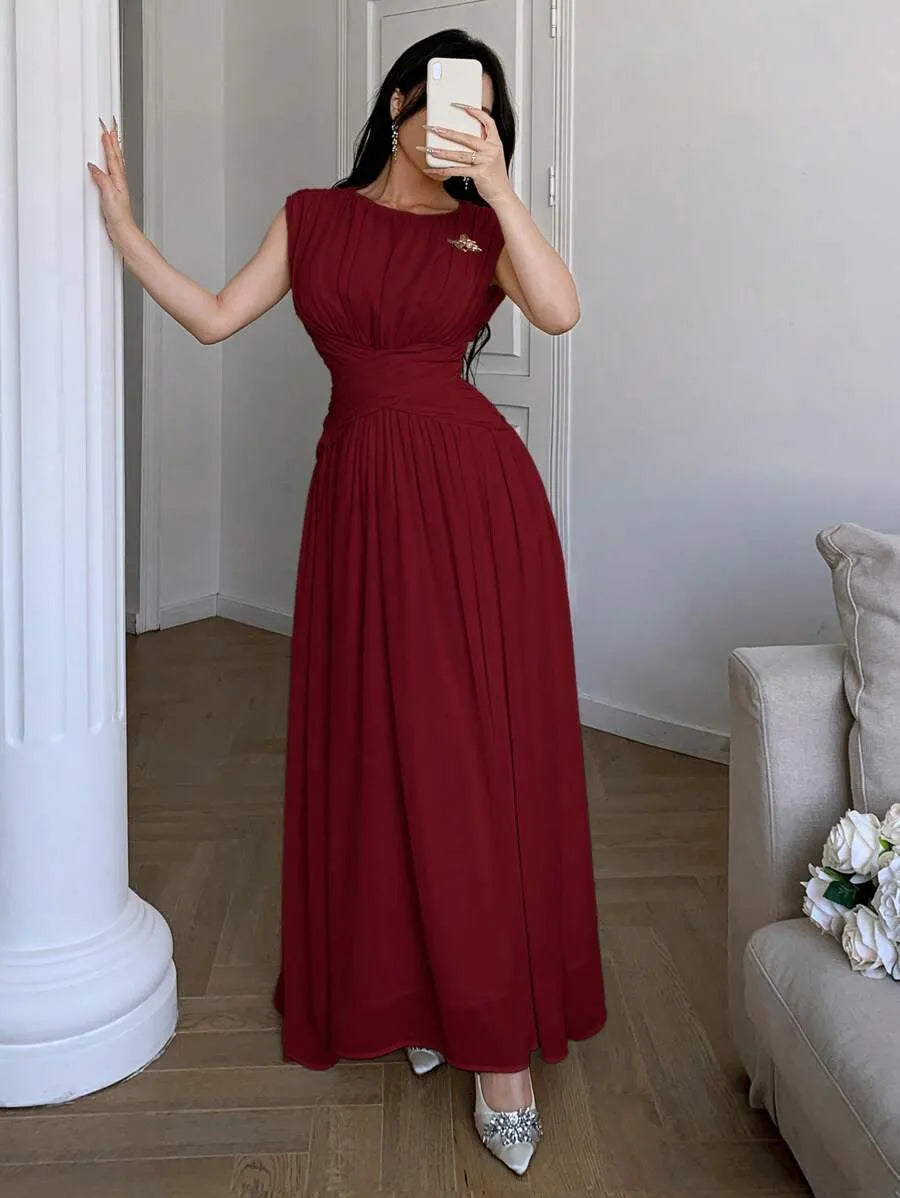 SHEIN Feyla فستان طويل بياقة دائرية وأكمام بات وينج وخصر مرتفع بلون عنابي