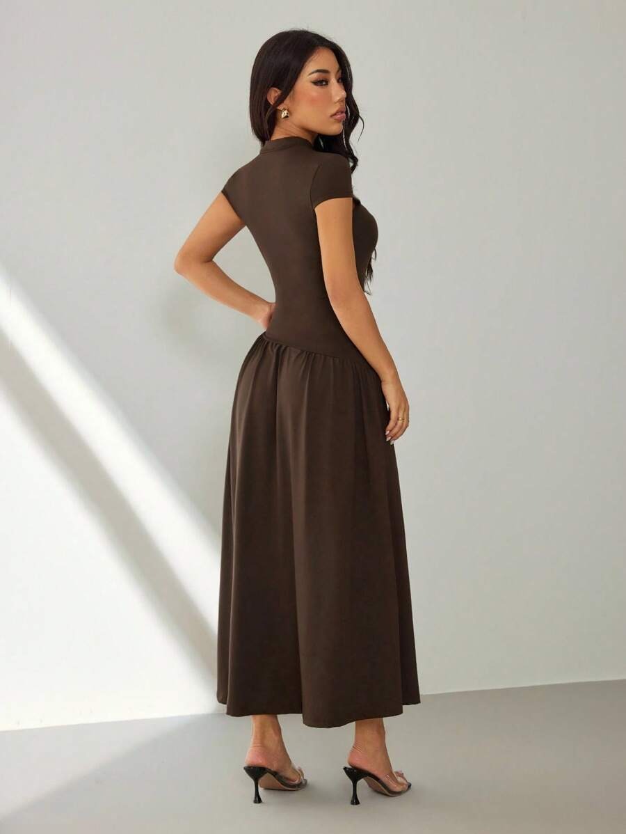 SHEIN PETITE فستان ماكسي بلون بني