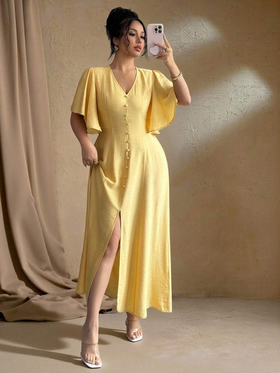 SHEIN فستان طويل ناعم بأزرار وفتحة جانبية