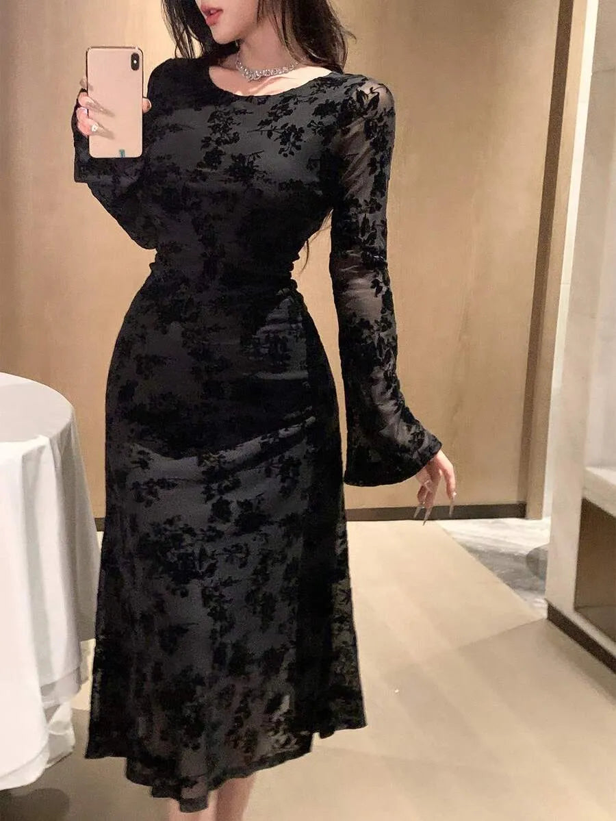 SHEIN DAZY فستان ميدي نسائي بياقة دائرية وأكمام طويلة بنسيج بارز