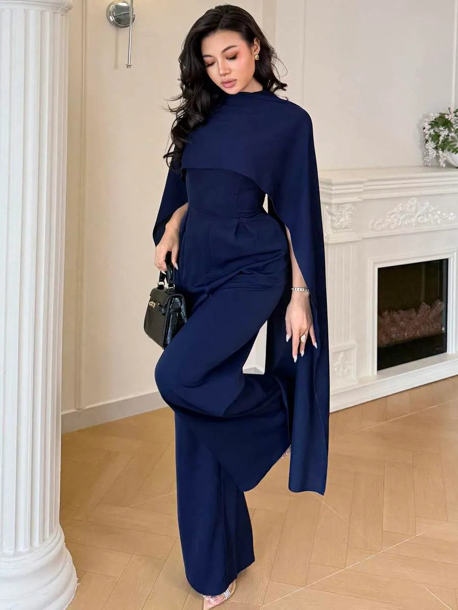 SHEIN Modelyn جمبسوت كحلي أنيق بتصميم بونشو وكاب ملكي من