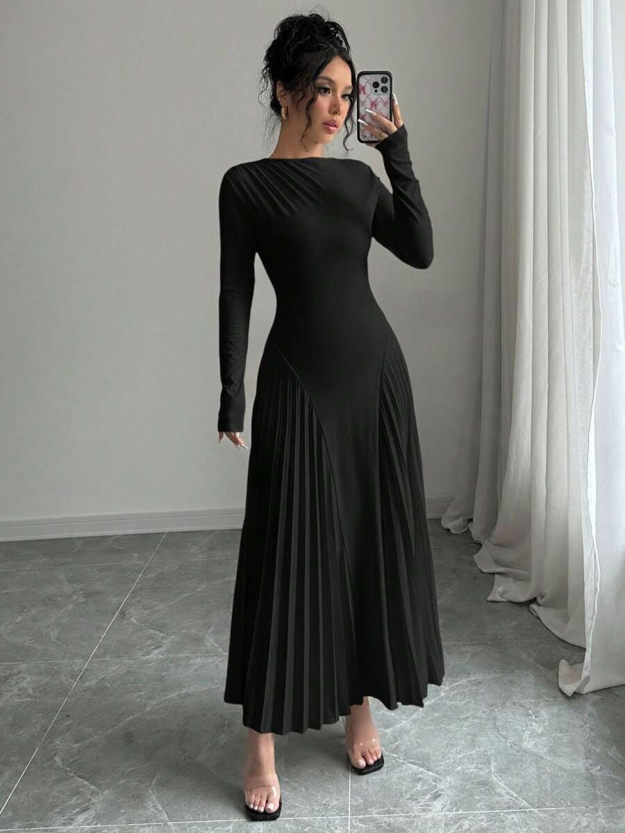 SHEIN Rafferiza فستان أسود ماكسي بخصر مطوي وأكمام طويلة