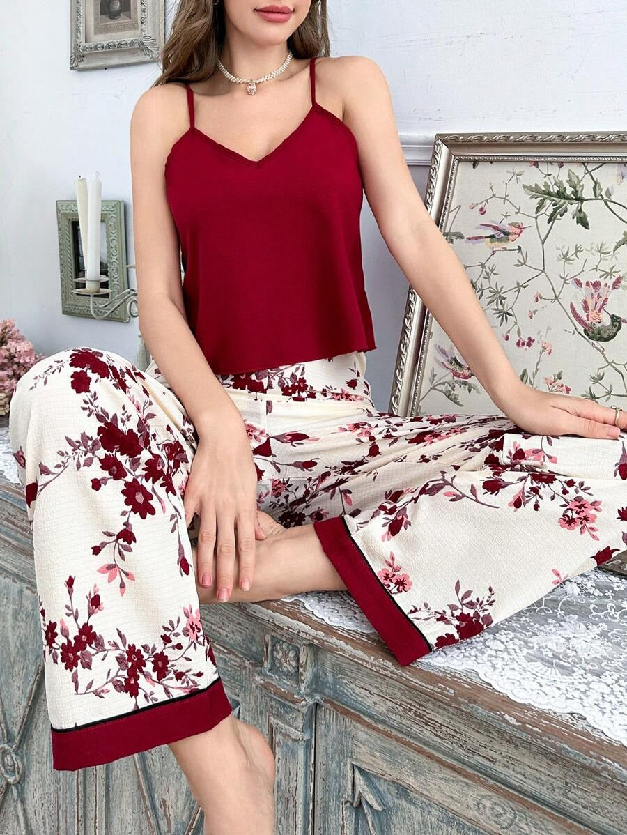 SHEIN CottageSlumber طقم بيجامة قطعتين قميص كامي وبنطلون مطبوع