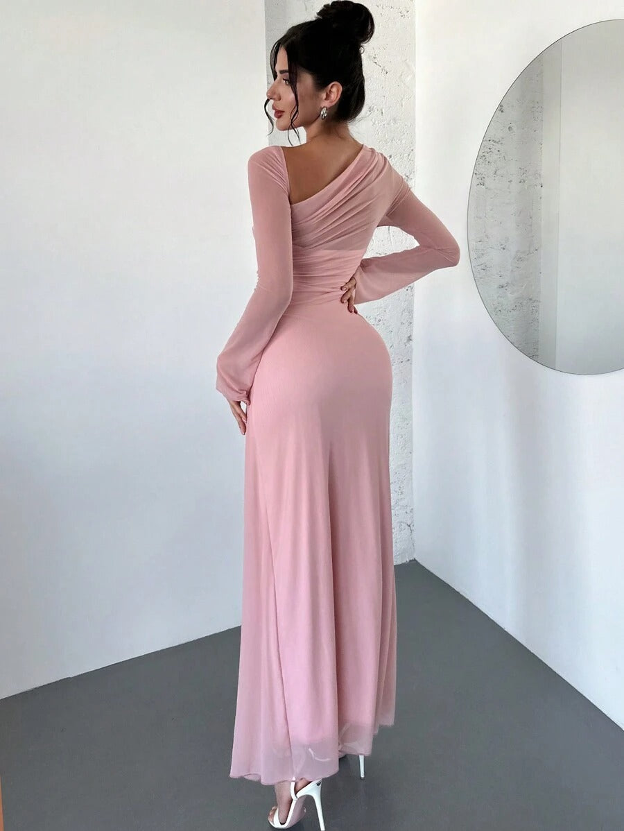 SHEIN Privé فستان وردي شبكي بكتف واحد وأكمام طويلة
