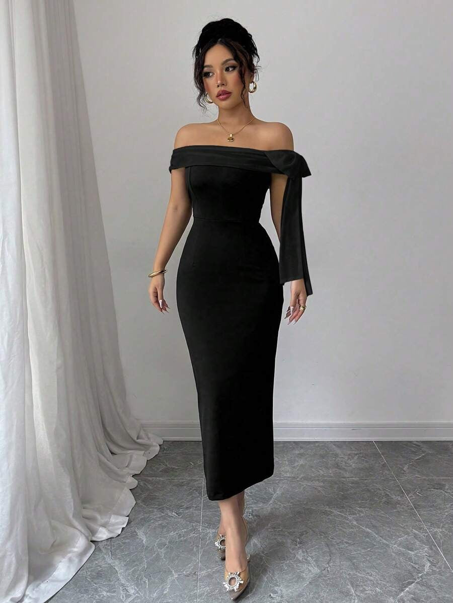 SHEIN Rafferiza فستان طويل أسود بكتف مكشوف مزين بعقدة