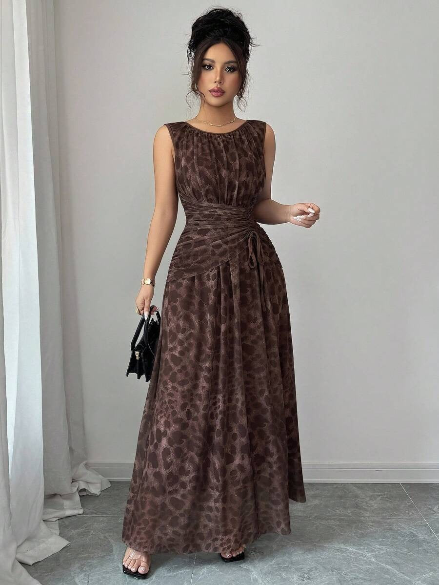 SHEIN Rafferiza  فستان طويل وناعم بلون بني داكن بنقشة تايجر