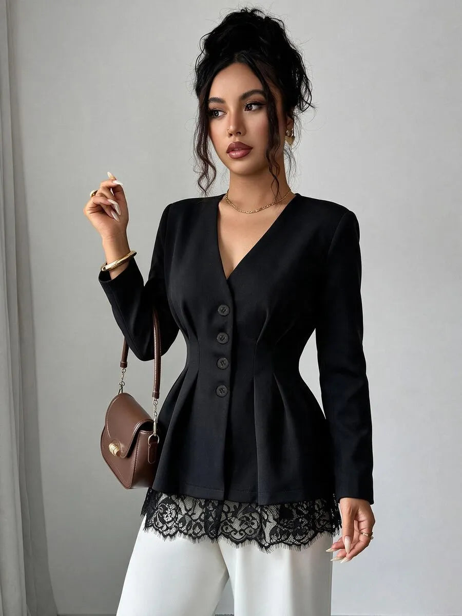 SHEIN Elenzya معطف مطوي بتفاصيل دانتيل على شكل رموش