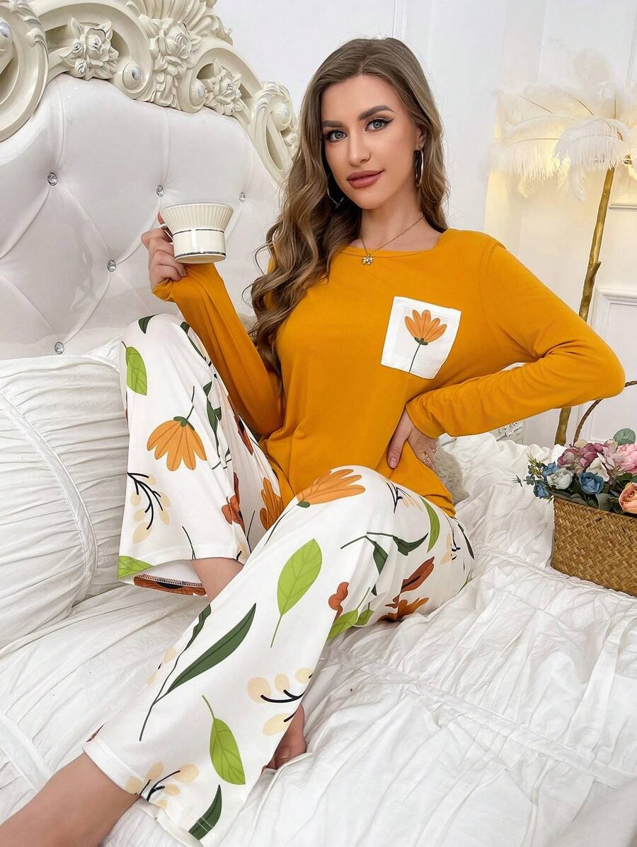 SHEIN طقم بيجامة بأكمام طويلة مطبوع وبنطلون مطبوع