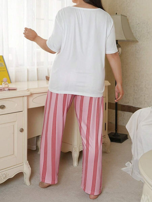 SHEIN SweetSlumber طقم بيجامة بناتي مريح وواسع