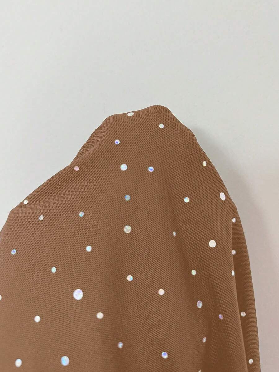 SHEIN Rafferiza  فستان أنيق وطويل بلون بني مزين باللؤلؤ