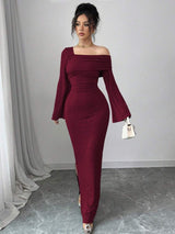 SHEIN Modelyn فستان جاكارد بياقة مائلة وأكمام طويلة